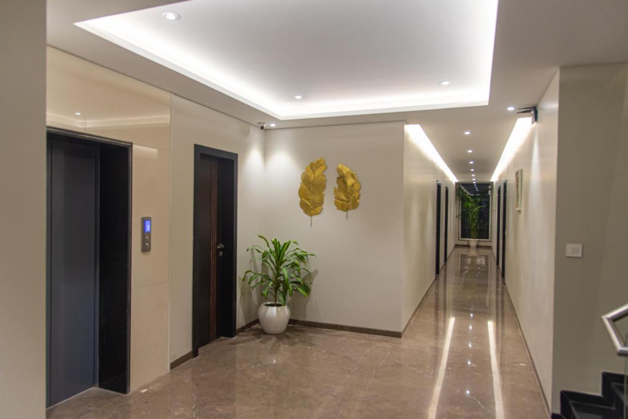Hotel Royal Livin Varanasi Esterno foto